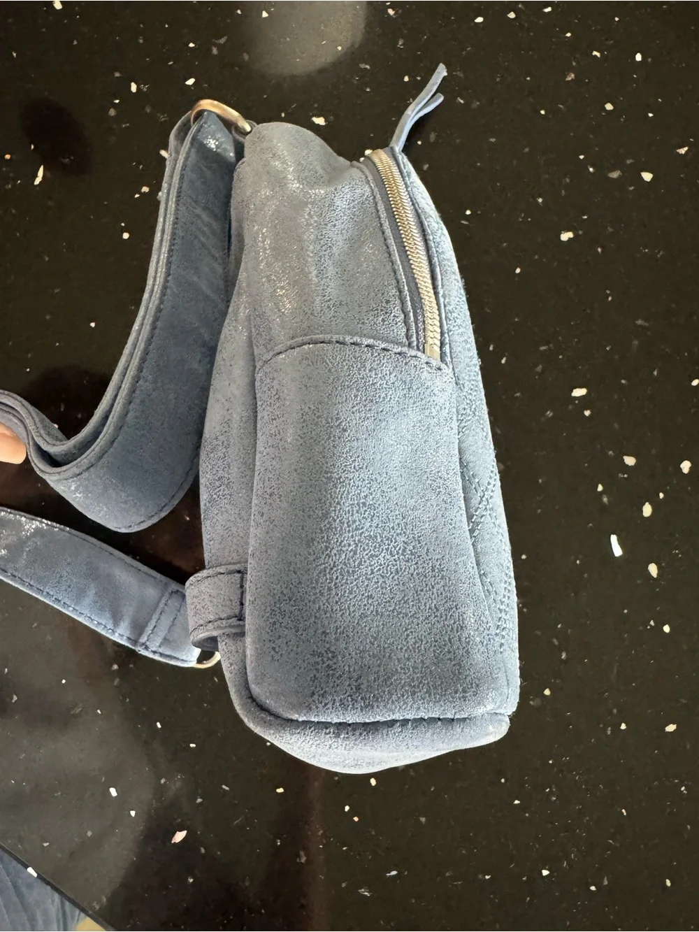 Hobo International Fern Sling in buffed leather azure blue, like new!